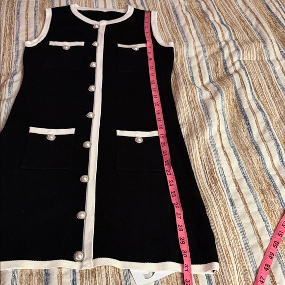 Elegant black & white faux button down dress - Picture 12 of 12